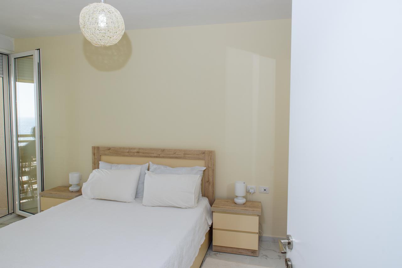 Sunset Apartment Saranda Bay Exterior foto